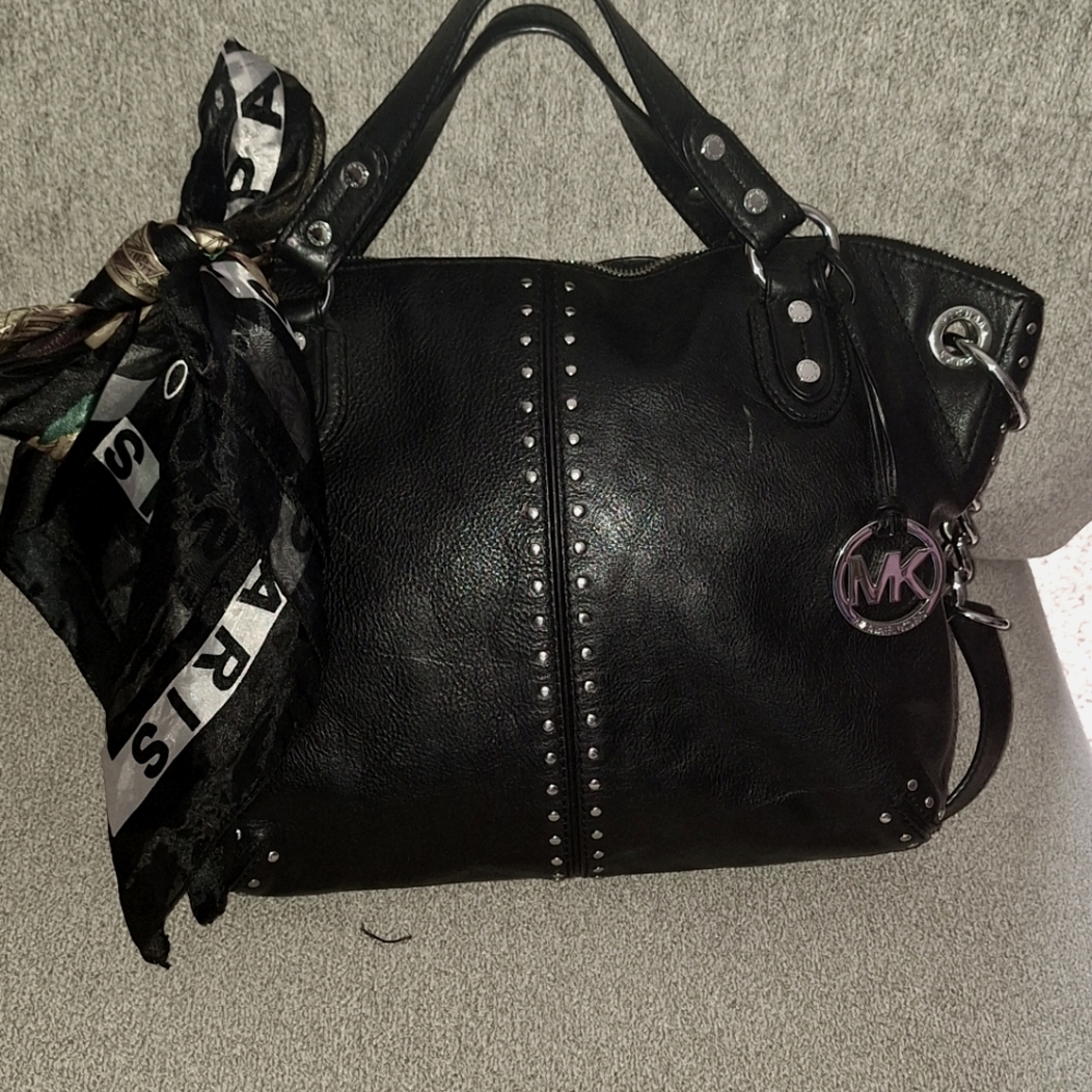 Authentic Michael Kors purse
